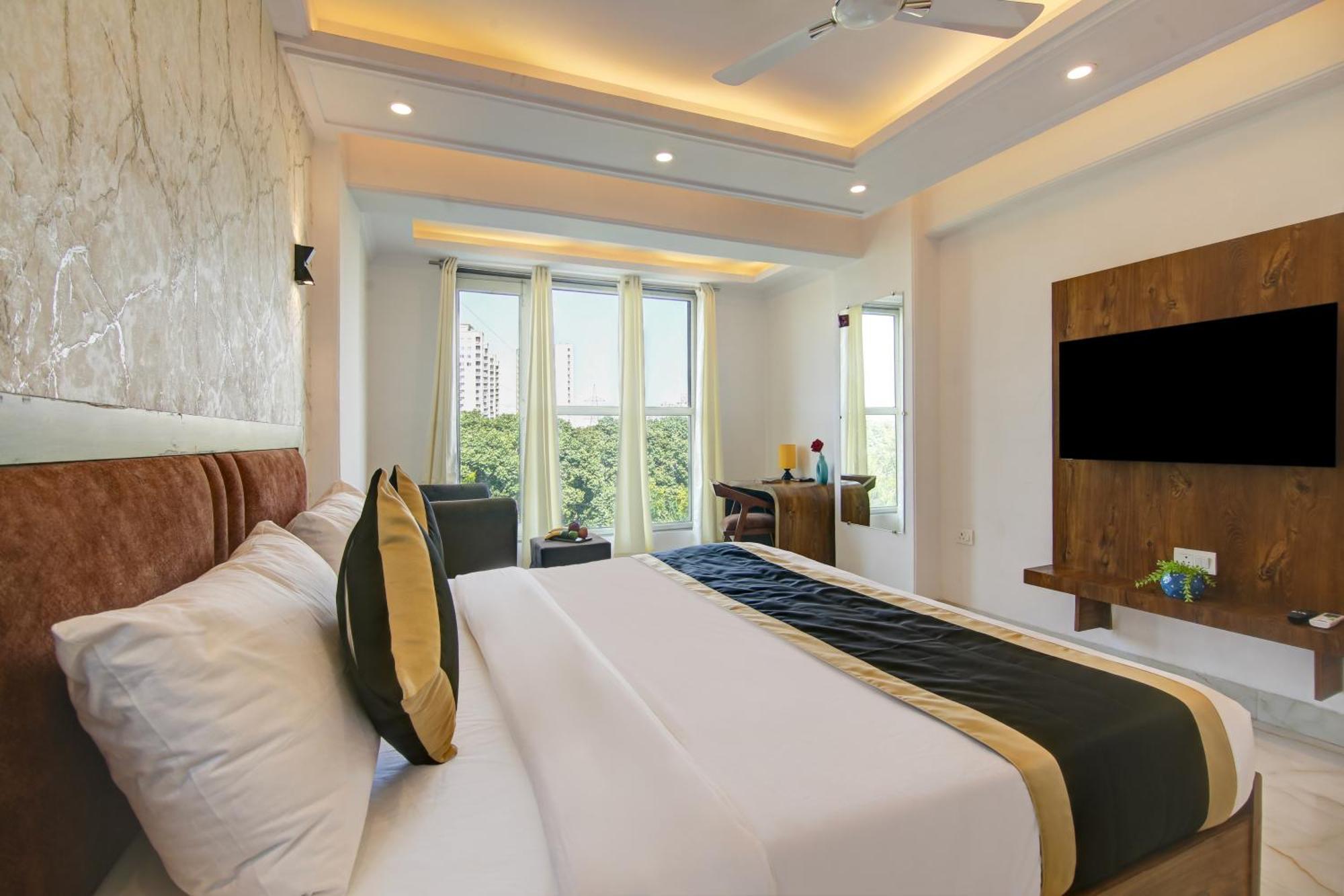Hotel The Emporio Grand Near Vaishali Metro Station Ghaziabad Eksteriør bilde