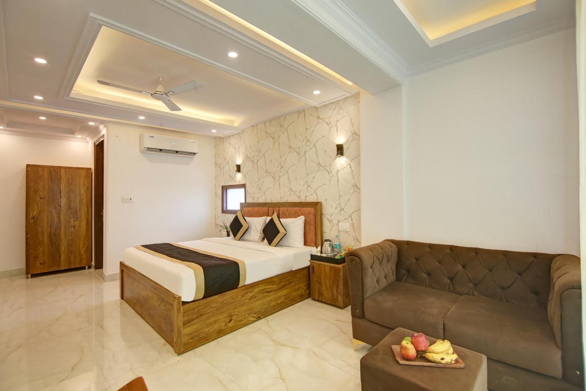 Hotel The Emporio Grand Near Vaishali Metro Station Ghaziabad Eksteriør bilde