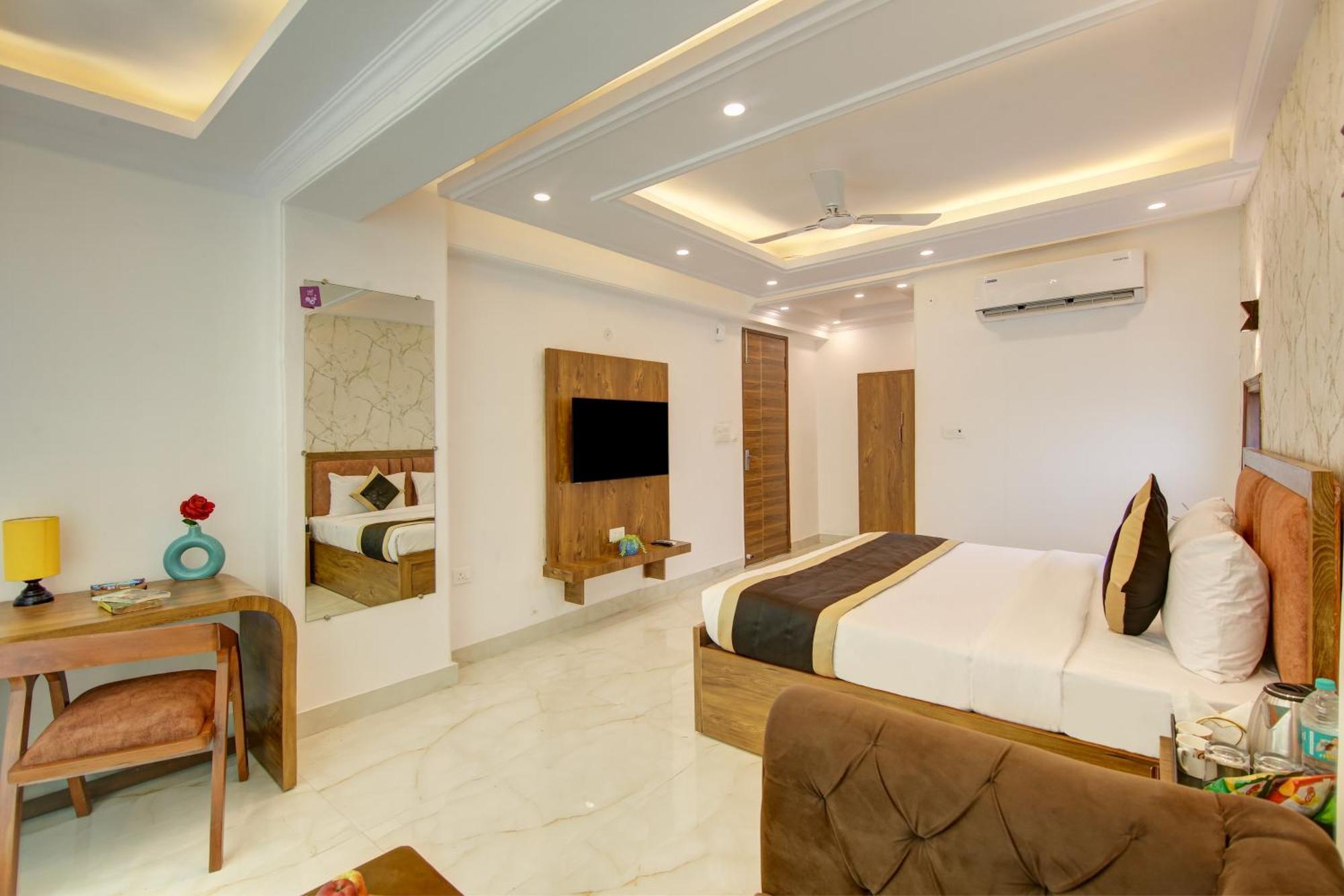 Hotel The Emporio Grand Near Vaishali Metro Station Ghaziabad Eksteriør bilde