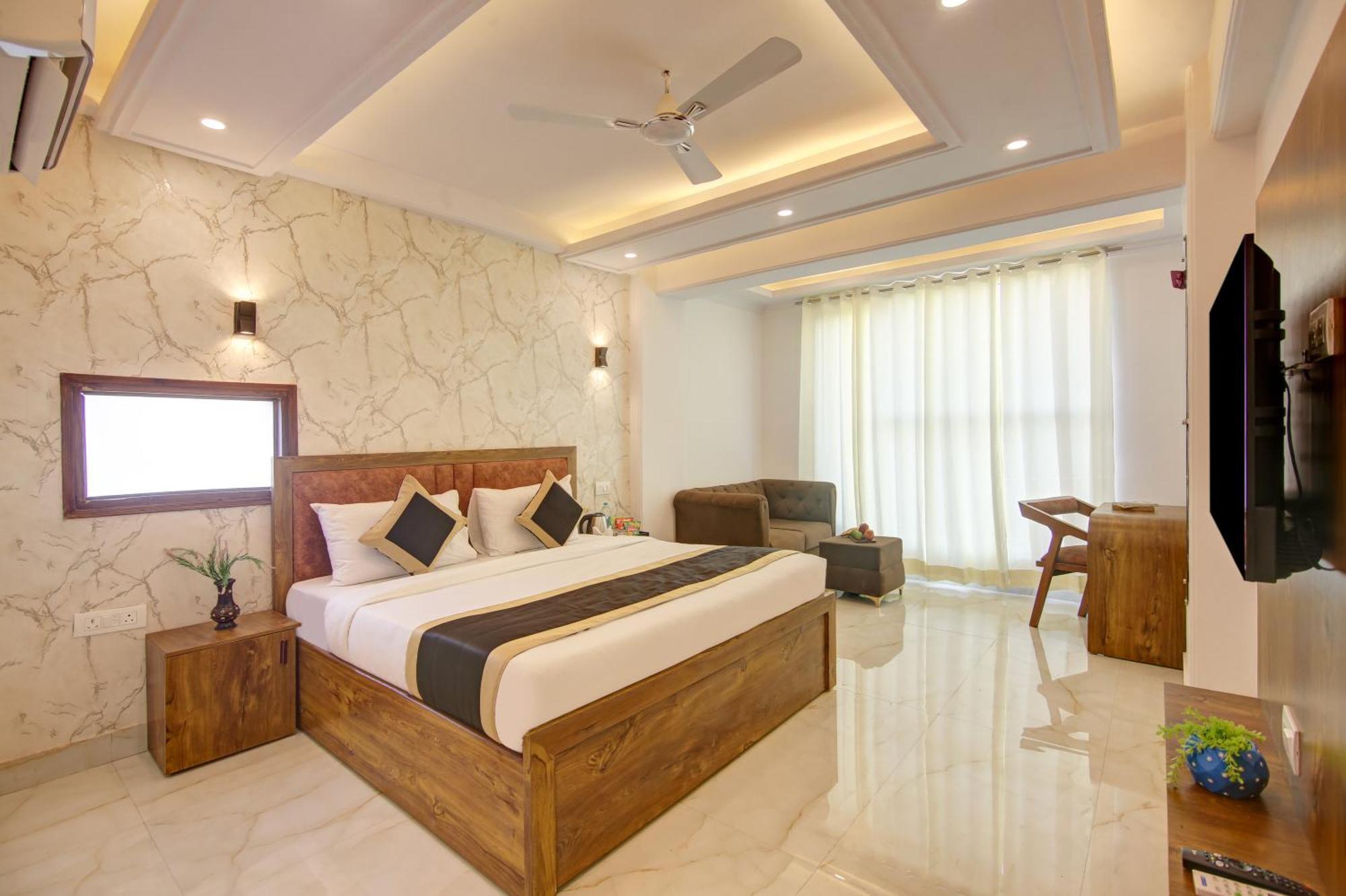 Hotel The Emporio Grand Near Vaishali Metro Station Ghaziabad Eksteriør bilde