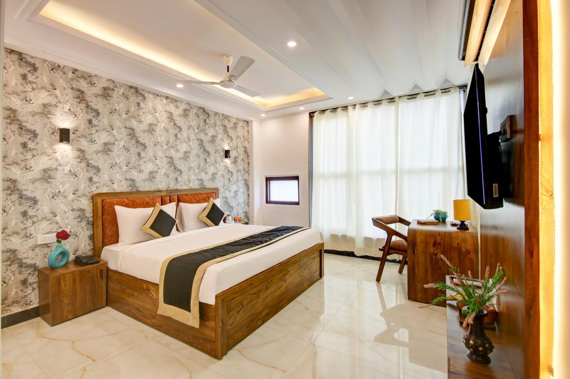 Hotel The Emporio Grand Near Vaishali Metro Station Ghaziabad Eksteriør bilde