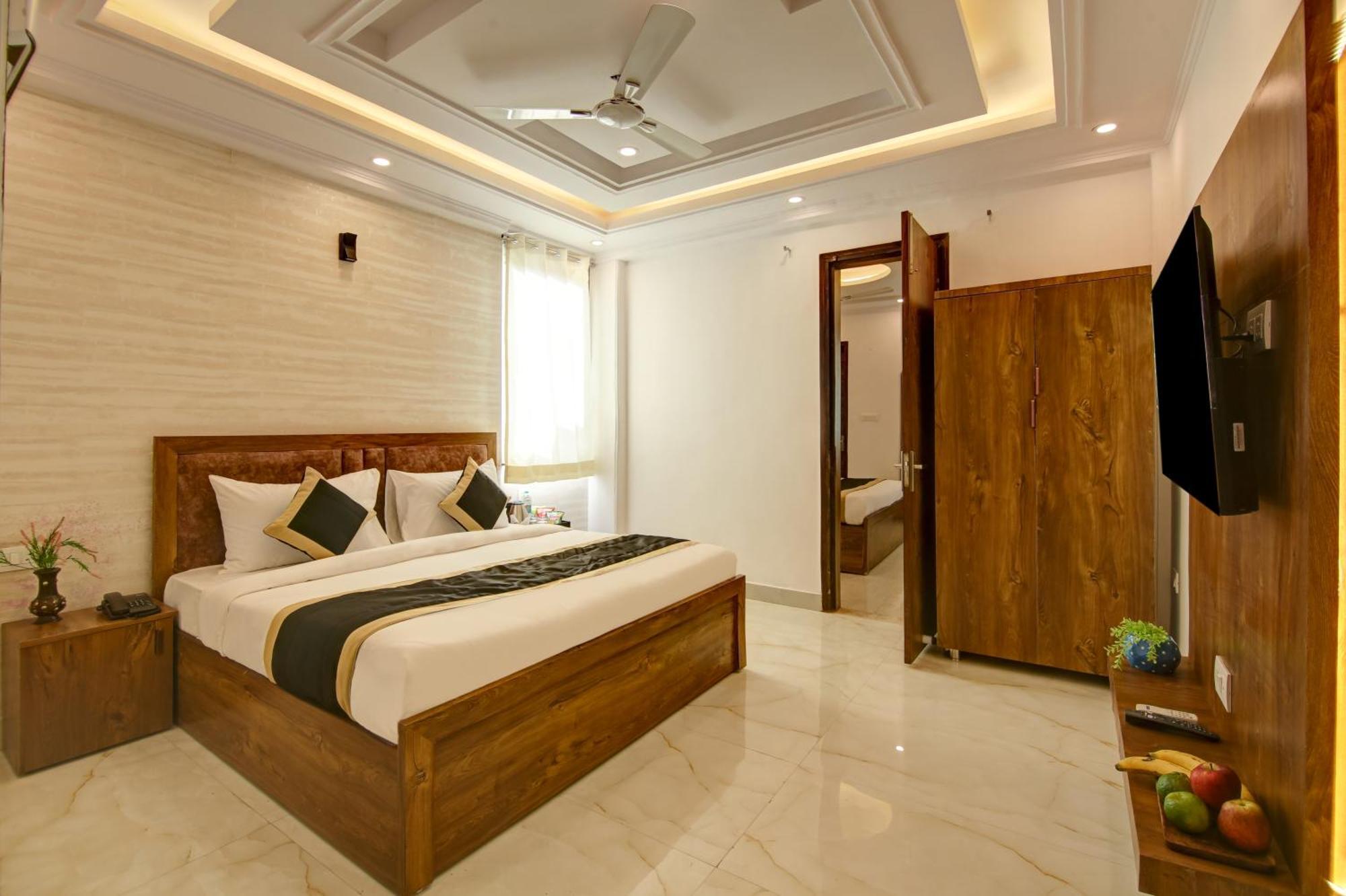 Hotel The Emporio Grand Near Vaishali Metro Station Ghaziabad Eksteriør bilde