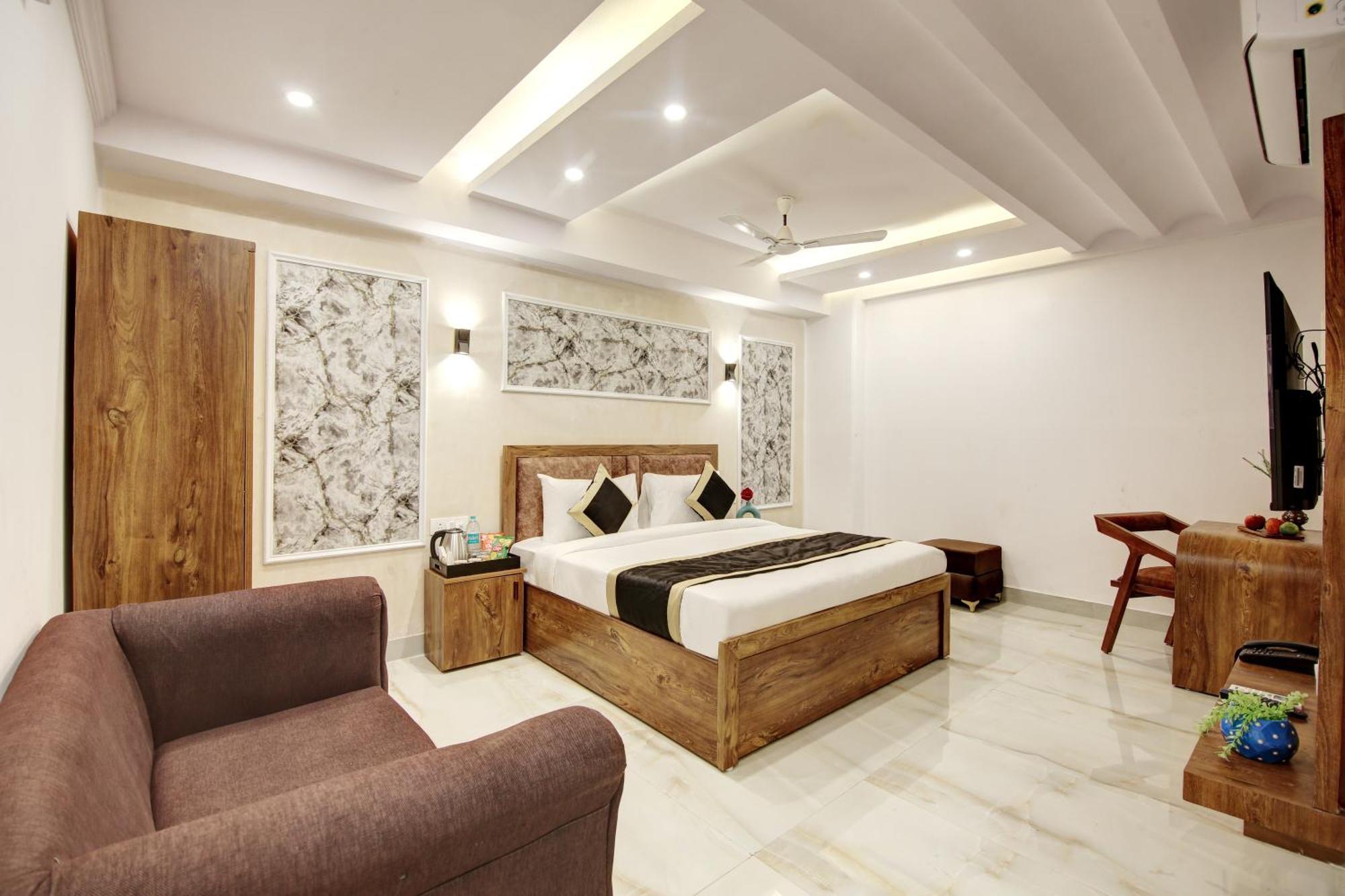 Hotel The Emporio Grand Near Vaishali Metro Station Ghaziabad Eksteriør bilde